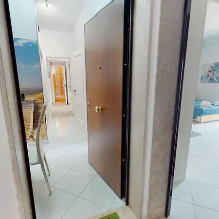 فندق مبيت وإفطار B E B Le Terrazze Sul Mare كاتانزارو