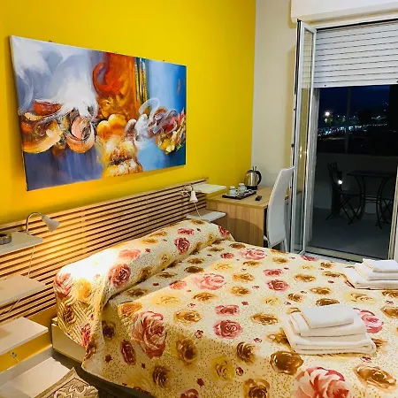 B E B Le Terrazze Sul Mare 3* 카탄차로