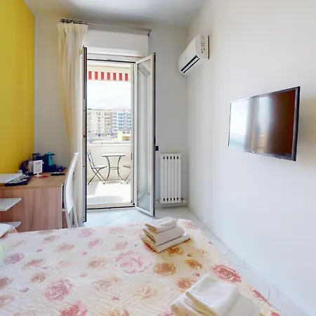 B E B Le Terrazze Sul Mare 카탄차로