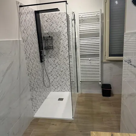 B E B Le Terrazze Sul Mare 3* 카탄차로